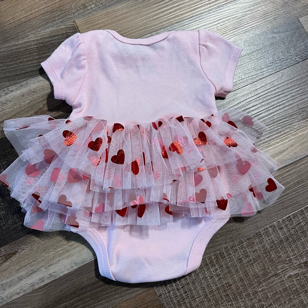 Valentines onesie with tutu - Picture 2 of 3